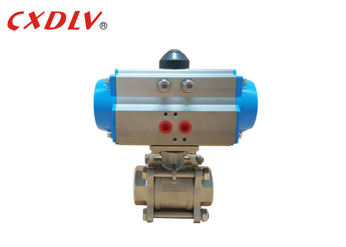 Пневматический приводящий механизм для пневматически приводящего шарового клапана